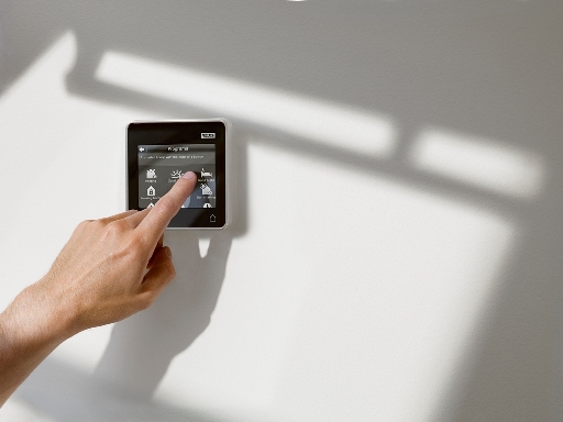 Centrale Murale VELUX io-homecontrol - La Boutique du Volet